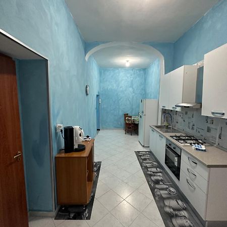 Holiday House Clara&Vincenzo Naples Exterior photo
