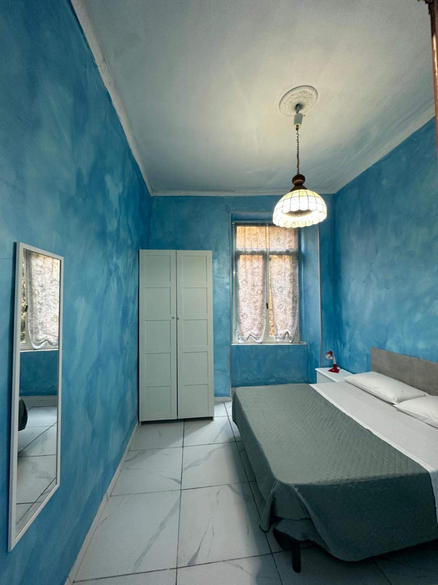 Holiday House Clara&Vincenzo Naples Exterior photo